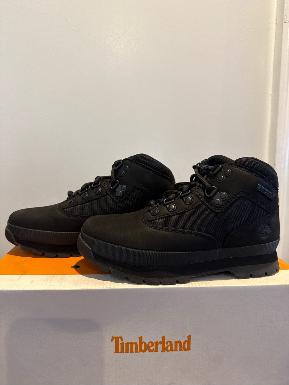 Timberland kids  Black Lace-Up Outdoor Boots